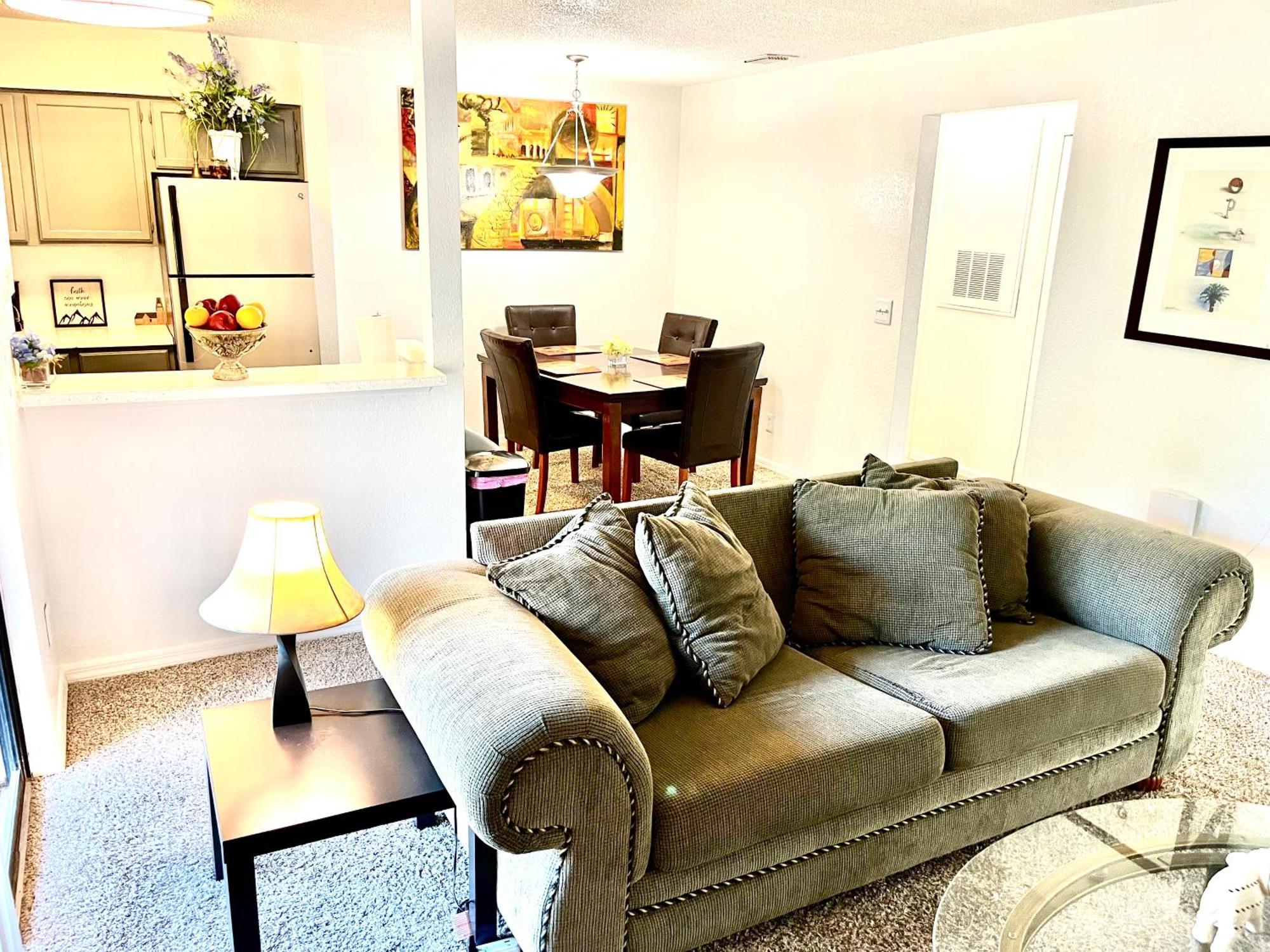 Daytona 2 Bed Apartment 10 Minutes To Beach With Balcony Port Orange Buitenkant foto